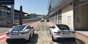 Beitragsbild des Blogbeitrags Jaguar F-Type i4 Kompressor: Erster Test! 