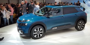 Beitragsbild des Blogbeitrags Weltpremiere des 2018er Citroën C4 Cactus