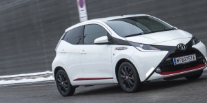 Beitragsbild des Blogbeitrags Toyota Aygo G-Tribute im Test!
