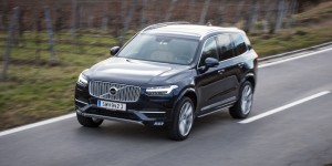 Beitragsbild des Blogbeitrags Volvos fahren ab 2020 nur noch 180 km/h