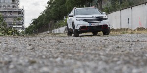 Beitragsbild des Blogbeitrags Der Citroën C5 Aircross BlueHDi 180 im Test!