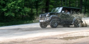 Beitragsbild des Blogbeitrags König der kleinen Kraxler: Der Suzuki Jimny 