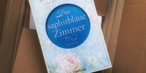 Beitragsbild des Blogbeitrags Das saphirblaue Zimmer