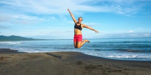 Beitragsbild des Blogbeitrags 5 Gründe warum Training im Sand gut für dich ist 