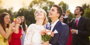 Beitragsbild des Blogbeitrags 11 geniale Ideen zur Unterhaltung der Hochzeitsgäste 