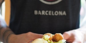 Beitragsbild des Blogbeitrags Bucket List: Falafel im Pitabrot mit Hummus