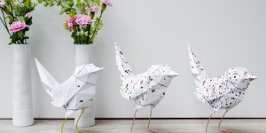Beitragsbild des Blogbeitrags DIY Papiervögel im Terrazzo-Look falten 