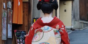 Beitragsbild des Blogbeitrags Geisha für einen Tag