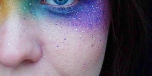 Beitragsbild des Blogbeitrags Farbtyp gesucht: Welche Farben passen zu dir? #maximaCOMEPASS
