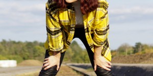 Beitragsbild des Blogbeitrags Lieblingslook: Herbstoutfit mit Karohemd