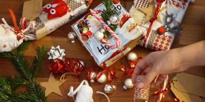Beitragsbild des Blogbeitrags 50 unter 50: Die besten Geschenkideen für Weihnachten