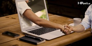 Beitragsbild des Blogbeitrags Digital Leadership | Mitarbeiter aus der Ferne coachen 