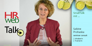Beitragsbild des Blogbeitrags HRweb.at im SmallTalk mit … Sabine Prohaska (seminar consult)