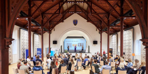 Beitragsbild des Blogbeitrags HRweb vor Ort | Corporate Culture Jam 2021: Österreicher sind keine Wikinger in Strapsen.