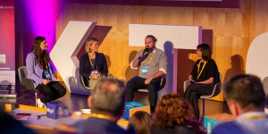 Beitragsbild des Blogbeitrags HRweb vor Ort | Das Transformation Camp 2024 … die 1te 