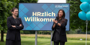 Beitragsbild des Blogbeitrags HRweb vor Ort | Ein inspirierender, kalter, KI-intensiver HRIS in Schloss Laxenburg 