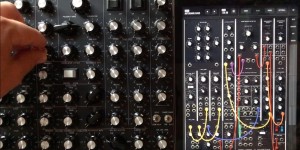 Beitragsbild des Blogbeitrags Check Out This DIY MIDI-Controller For The Moog Model 15 Synthesizer App