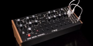 Beitragsbild des Blogbeitrags Moog Music Announced DFAM Drummer From Another Mother – Analog Drum Synthesizer For Eurorack