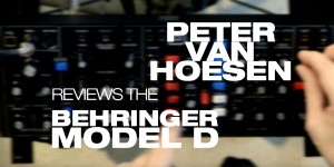 Beitragsbild des Blogbeitrags Peter Van Hoesen Reviews The BEHRINGER Model D In The Latest Electronic Beats Video 