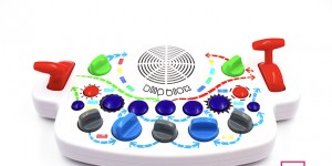 Beitragsbild des Blogbeitrags Blipblox Is A Synthesizer For The Whole Family & Now Available For Pre-Order!