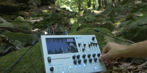 Beitragsbild des Blogbeitrags Travelling Through The Magic Forest With The GR-1 Granular Synthesizer!