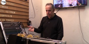 Beitragsbild des Blogbeitrags Dieter Doepfer Modular Beginner Workshop – Synthesizers Work Like Human Voices