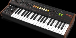 Beitragsbild des Blogbeitrags Behringer Vocoder VC340 Analog Synthesizer Sound Demo & Available Now Pre-Order!
