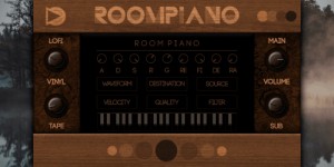Beitragsbild des Blogbeitrags SampleScience Room Piano v2 Released, Free Lo-Fi Piano Rompler Plugin (PC & Mac)