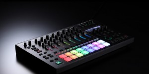 Beitragsbild des Blogbeitrags Roland MC-707 Update 1.2 Adds Many Initially Promised Features Like Sampling