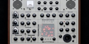 Beitragsbild des Blogbeitrags Erica Synths’ Analog Matrix Synthesizer SYNTRX Is Ready For Pre-Order 