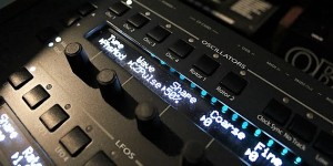 Beitragsbild des Blogbeitrags John Bowen Solaris V2.0 Adds Yamaha DX Style FM – & Casio CZ Phase Distortion Synthesis