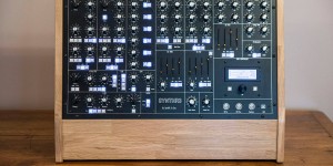 Beitragsbild des Blogbeitrags SYNTHR3, New Boutique Modular Analog Synth With Interchangeable Filters From France