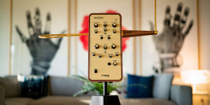 Beitragsbild des Blogbeitrags Moog Claravox Centennial, A Theremin That Connects The Past, Present & Future