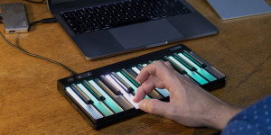 Beitragsbild des Blogbeitrags ROLI Brings The MPE Magic To The Portable, Colorful LUMI Keys Studio Edition
