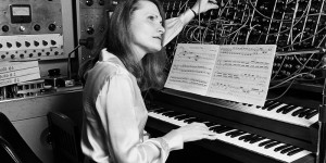 Beitragsbild des Blogbeitrags 5 Women Of Electronic Music History Who Influenced My Life