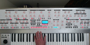 Beitragsbild des Blogbeitrags YouTuber Chris Synths is working on a DIY polyphonic analog Synthesizer