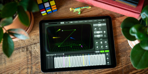 Beitragsbild des Blogbeitrags Animoog Z first look, Moogs multi-dimensional anisotropic synth journey continues on iOS/macOS