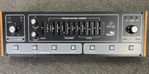 Beitragsbild des Blogbeitrags Behringer Toro, a Moog Taurus rev1 bass Synthesizer replica for Eurorack