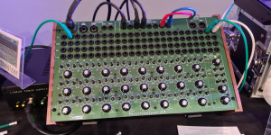 Beitragsbild des Blogbeitrags FCPro Audio Mixthesizer, a fully customizable mixer dedicated to synthesizers