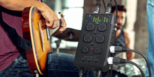 Beitragsbild des Blogbeitrags IK Multimedia iRig Pro Quattro I/O: new compact 4×2 audio & MIDI interface 