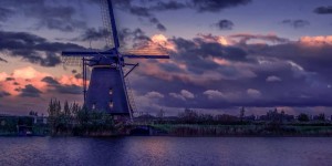 Beitragsbild des Blogbeitrags Erste Hilfe bei Depressionen. Kampf gegen Windmühlen