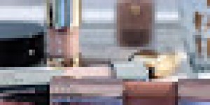 Beitragsbild des Blogbeitrags Look mit den neuen Estée Lauder Double Wear Highlighting/Radiant Bronze Stick 