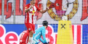 Beitragsbild des Blogbeitrags 2:0 gegen Rapid: Salzburg baut Liga-Tabellenführung aus 