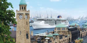 Beitragsbild des Blogbeitrags Hapag-Lloyd Cruises – Schwesterntreffen im Hamburger Hafen