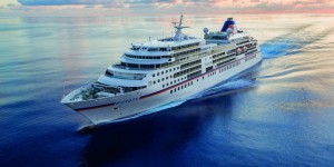 Beitragsbild des Blogbeitrags MS EUROPA 2 und MS EUROPA verteidigen Bestnote Fünf-Sterne-Plus im Berlitz Cruise Guide 2019 