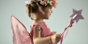 Beitragsbild des Blogbeitrags Willkommen im Feenreich – Kostümidee für den Fasching