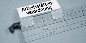 Beitragsbild des Blogbeitrags Arbeitsstättenverordnung fürs Büro | Alles auf einen Blick // 6 wichtige Punkte 