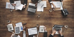 Beitragsbild des Blogbeitrags Zu welchen Gesundheitsmaßnahmen ist der Arbeitgeber verpflichtet? | 3 Büroarbeitsplatz Vorschriften