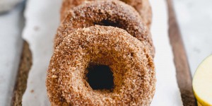 Beitragsbild des Blogbeitrags Bratapfel Donuts 