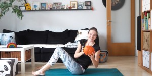 Beitragsbild des Blogbeitrags {Mamaness} Workout #54 Stemm den Kürbis
